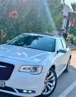 كرايسلر 300